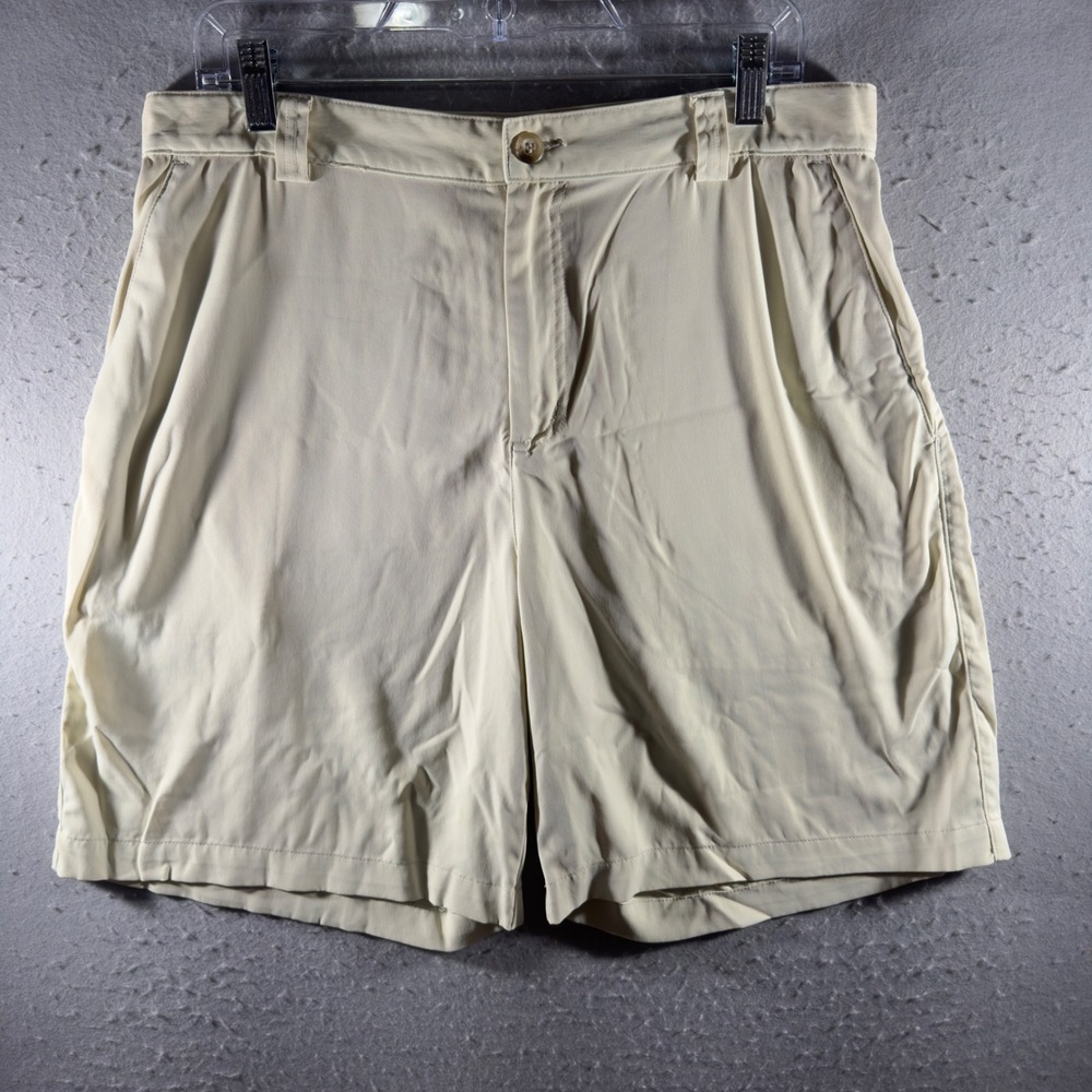 3138 | Vintage 2005 Adidas Stretch Golf Shorts Cream Mens 34 Nylon Spandex
